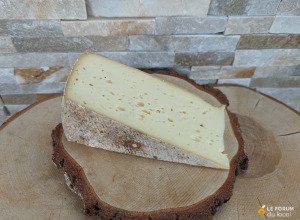 Fromage à raclette nature au lait cru ~ 500 g