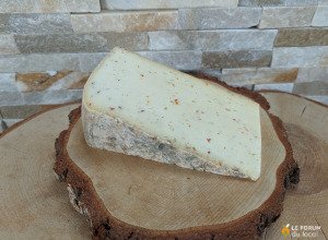 Fromage à raclette du soleil (ail, origan, tomate) au lait cru ~ 500 g